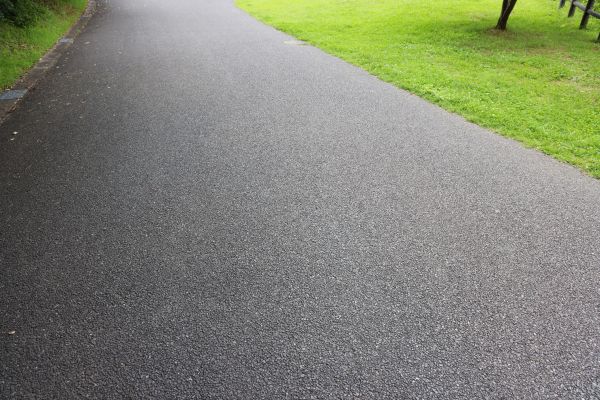 Tar And Chip Driveway Paving in Montgomery
